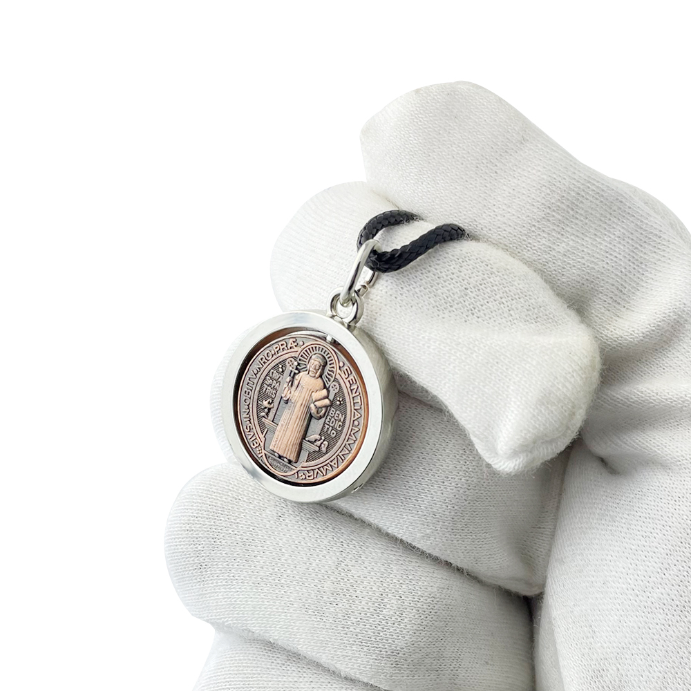 Jewelry & Watches Spółka Z Ograniczoną Odpowiedzialnością Sp Z Oo - Yeni Aziz Benedict Madalyon Kolye Katolik